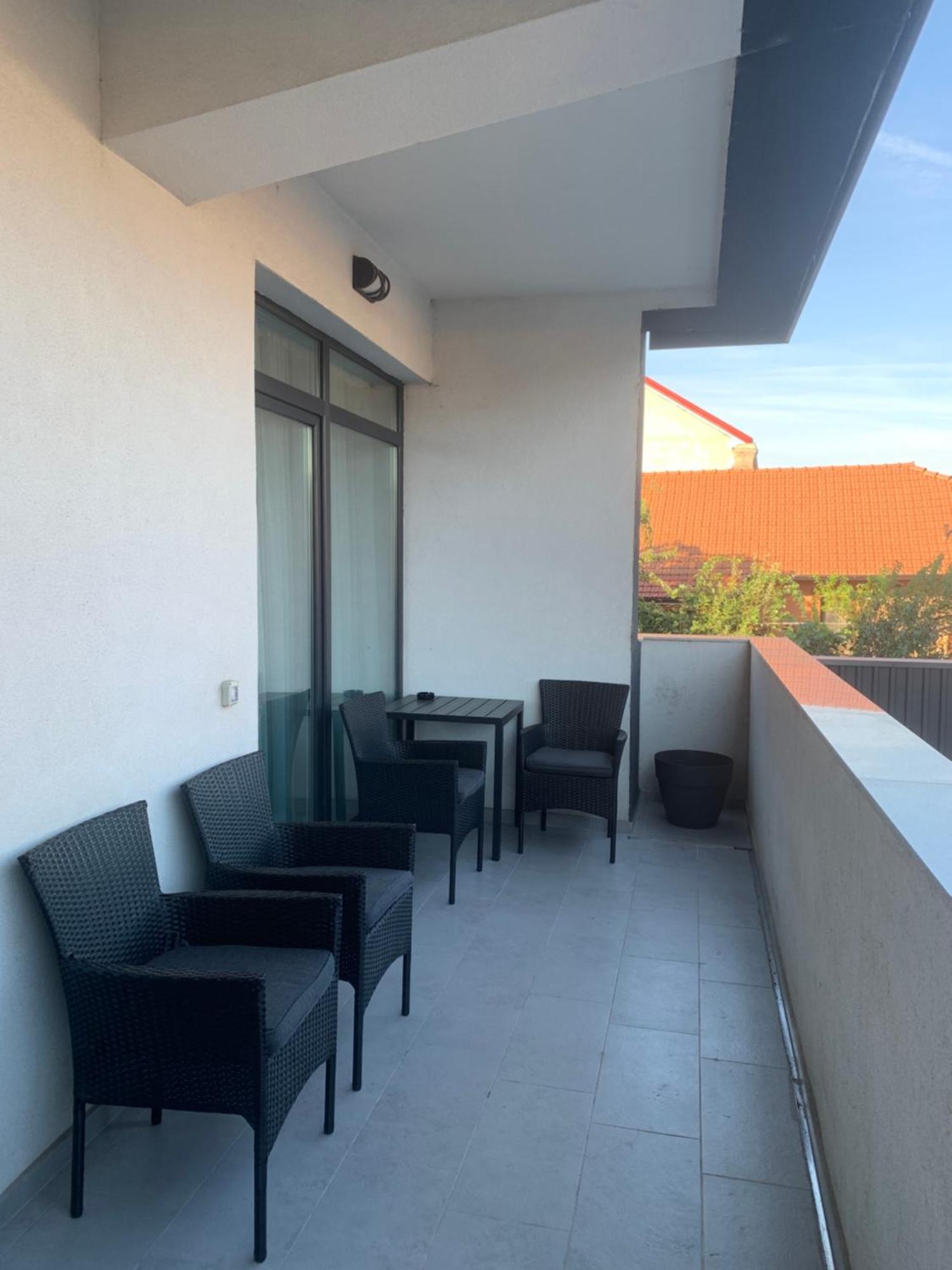Silver Moon Residence 2 Arad Exterior photo